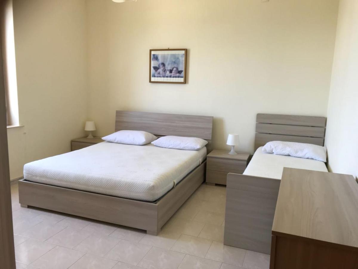 Residence Sicilia Mare- Casa Vacanza Scoglitti Eksteriør billede