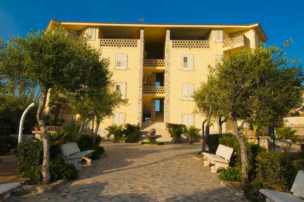 Residence Sicilia Mare- Casa Vacanza Scoglitti Eksteriør billede